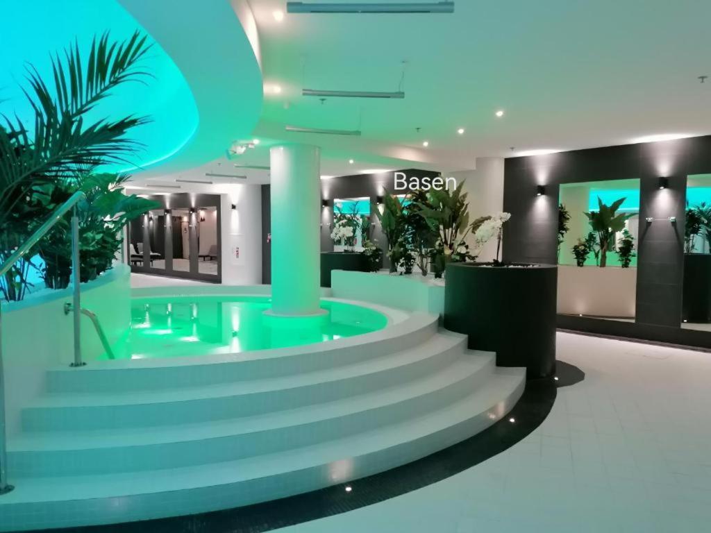 שצ'צ'ין King Piastow & Spa מראה חיצוני תמונה